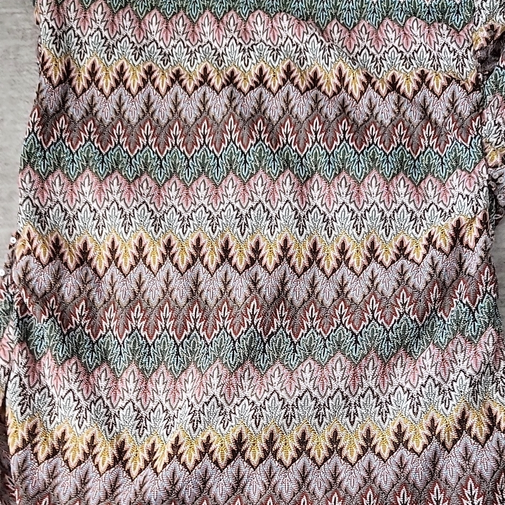 Express Multicolor Patterned Top NWT - image 4